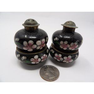 Pair Vintage Salt Cellars & Pepper Shakers Black w White Enamel Painted Flowers
